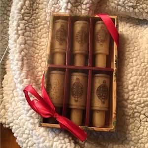 NWOT wine Country Scented Wine Cork Candles.